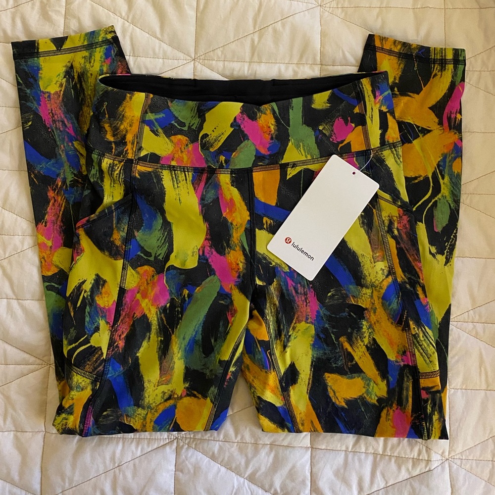 Lululemon invigorate HR tight 25”